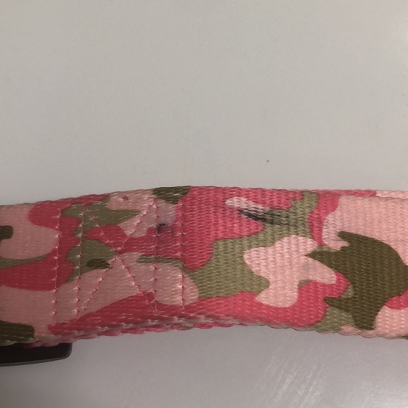 Pink camo dog collar - Picture 4 of 4
